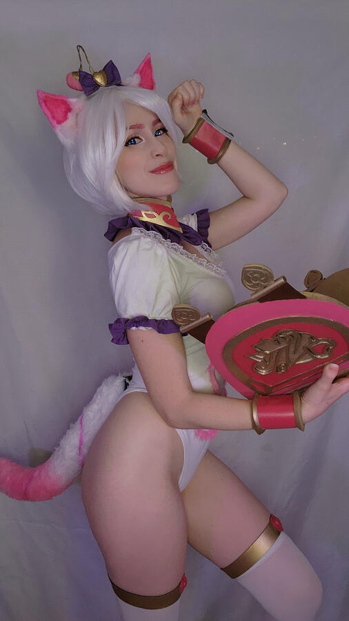 Heartseeker Yuumi - League of Legends Heartseeker Yuumi - League of Legends
